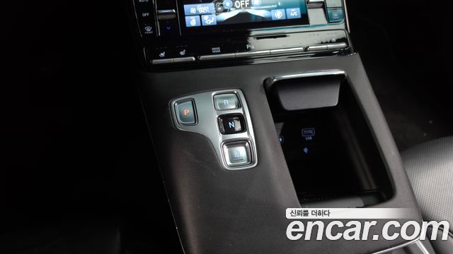 Hyundai Grandeur 2023 — photo 12