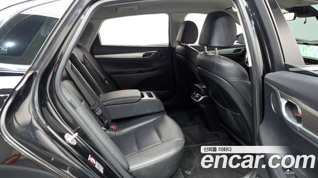 Hyundai Grandeur 2023 — photo 17