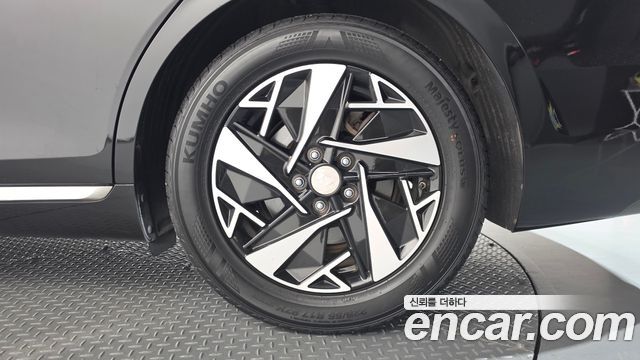 Hyundai Grandeur 2023 — photo 7