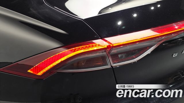 Hyundai Grandeur 2023 — photo 9