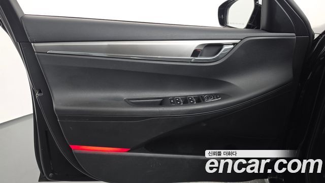 Hyundai Grandeur 2023 — photo 14