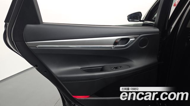 Hyundai Grandeur 2023 — photo 15