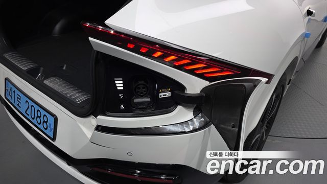 Kia EV6 2024 — photo 36