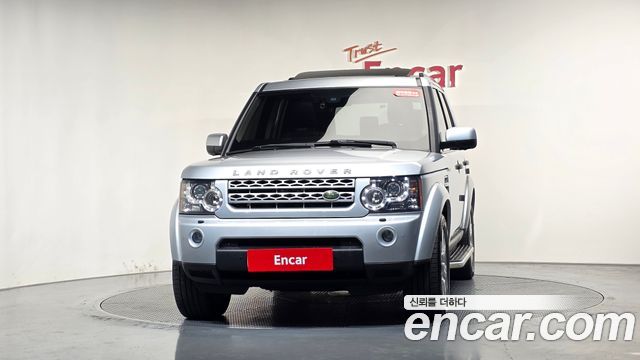 Land Rover Discovery 2010 — photo 3