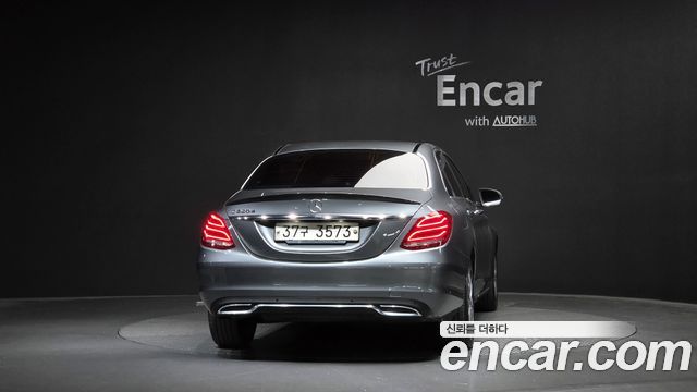 Mercedes-Benz C-Class 2017 — photo 4