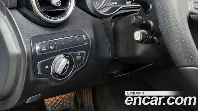 Mercedes-Benz C-Class 2017 — photo 23