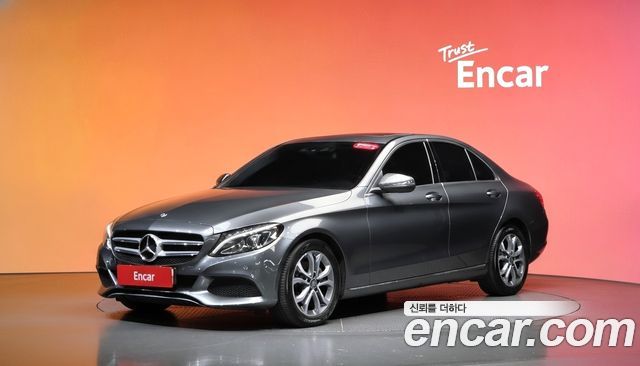 Mercedes-Benz C-Class 2017 — photo 1