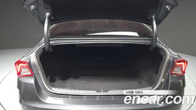 Kia K5 2020 — photo 26