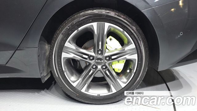 Kia K5 2020 — photo 7