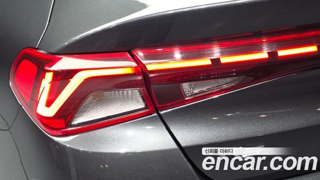 Kia K5 2020 — photo 9