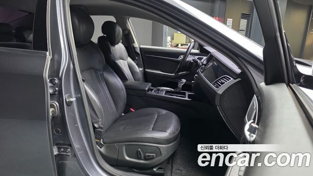 Hyundai Genesis 2016 — photo 17