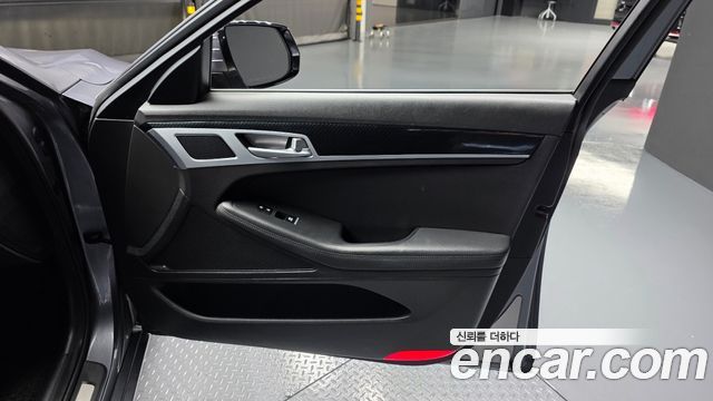 Hyundai Genesis 2016 — photo 15