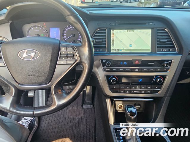Hyundai Sonata 2015 — photo 11
