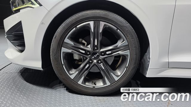 Kia K5 2023 — photo 5