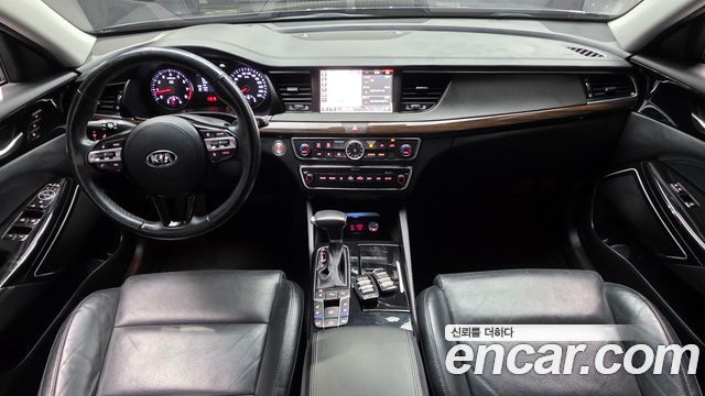 Kia K7 2018 — photo 7