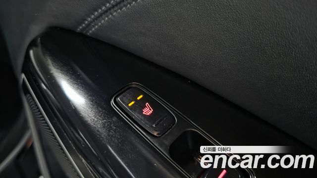 Kia K7 2018 — photo 19