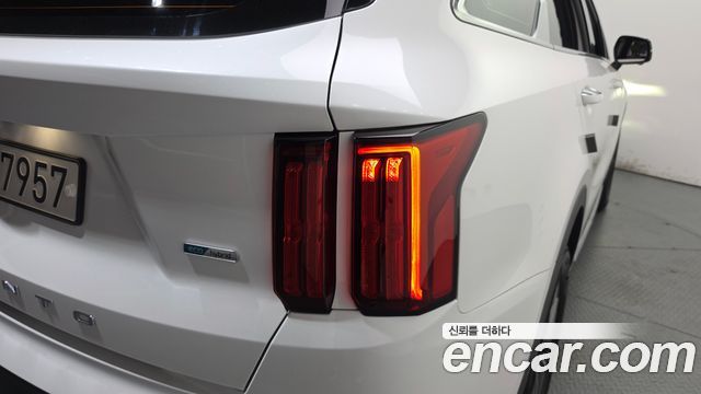 Kia Sorento 2021 — photo 9