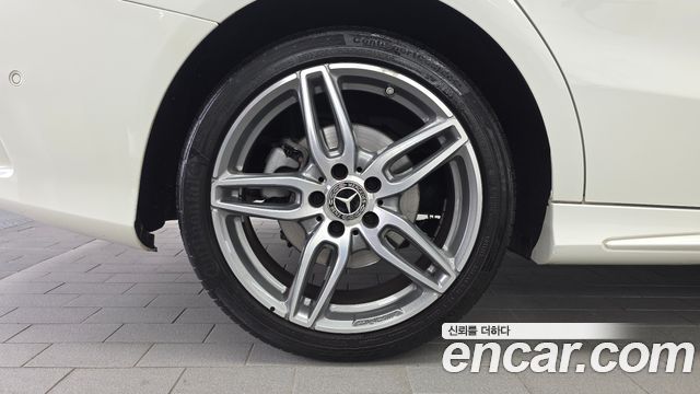 Mercedes-Benz CLA-Class 2018 — photo 5