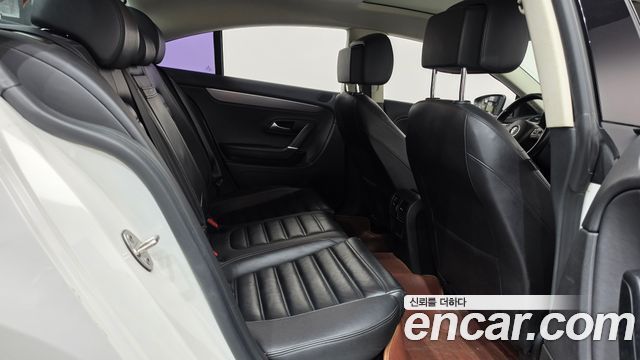 Volkswagen CC 2015 — photo 12