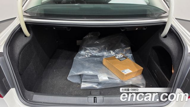 Volkswagen CC 2015 — photo 20