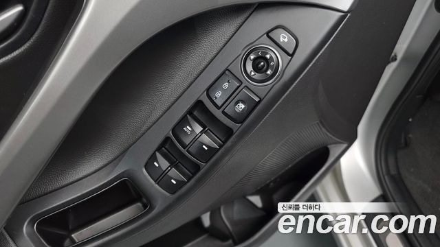 Hyundai AVANTE 2015 — photo 29