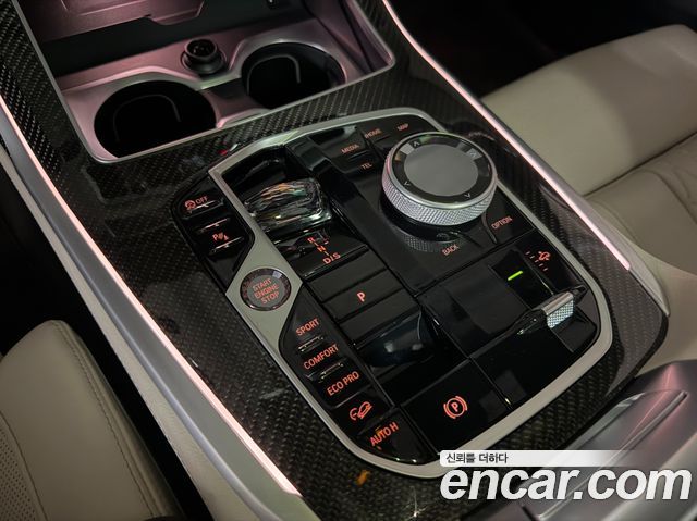BMW X7 2025 — photo 9