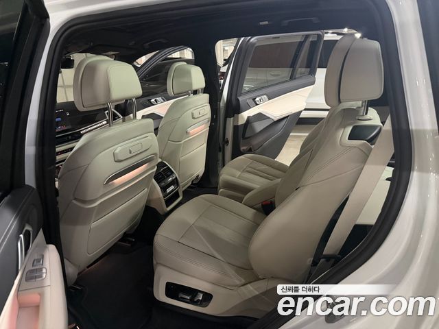 BMW X7 2025 — photo 13