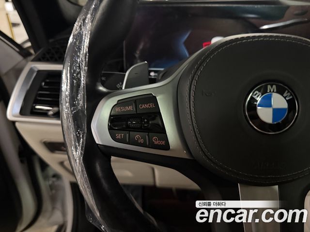 BMW X7 2025 — photo 16