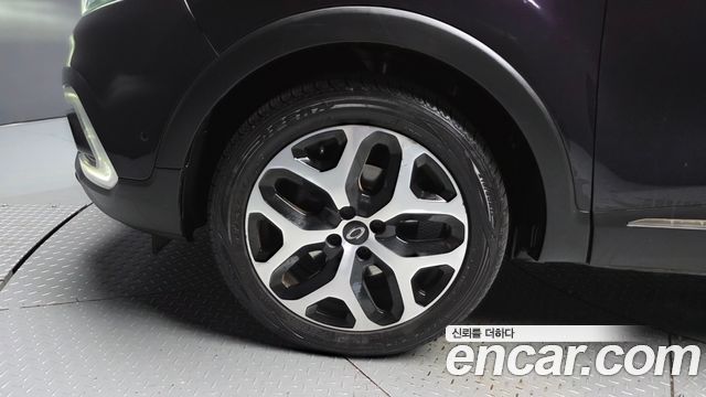 Renault Korea QM3 2019 — photo 5