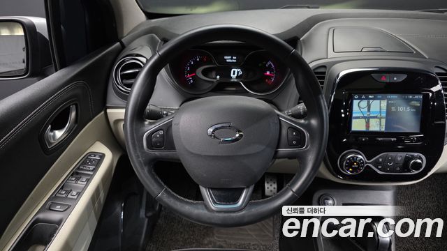 Renault Korea QM3 2019 — photo 13