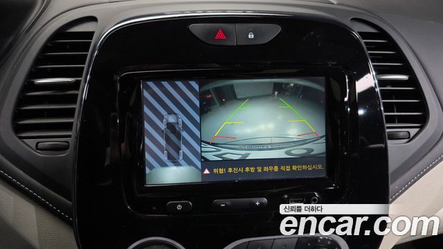Renault Korea QM3 2019 — photo 15