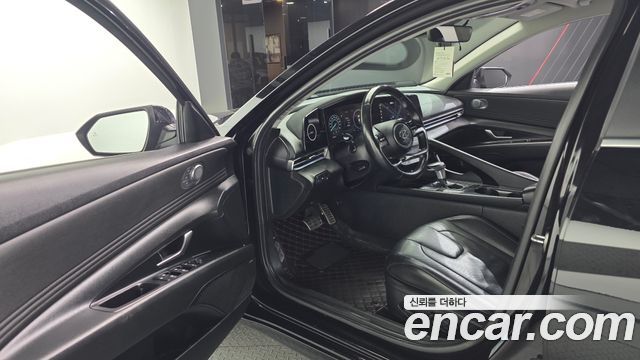 Hyundai AVANTE 2021 — photo 10
