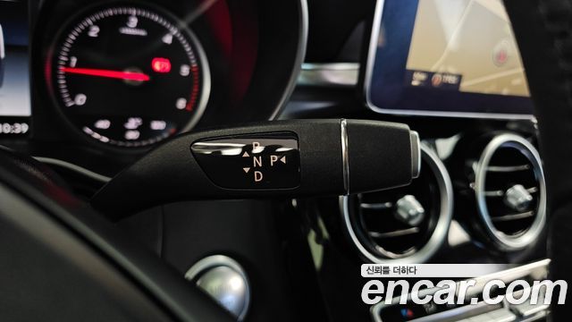 Mercedes-Benz C-Class 2016 — photo 9