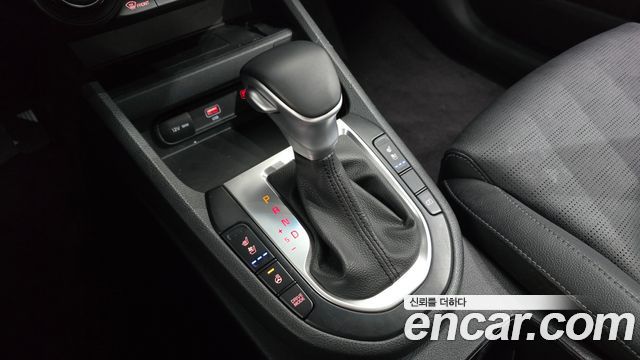 Kia K3 2022 — photo 9