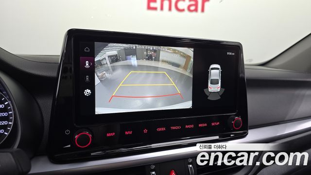 Kia K3 2022 — photo 15