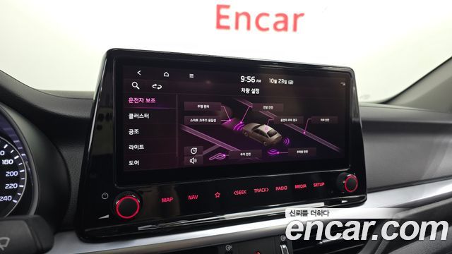 Kia K3 2022 — photo 16
