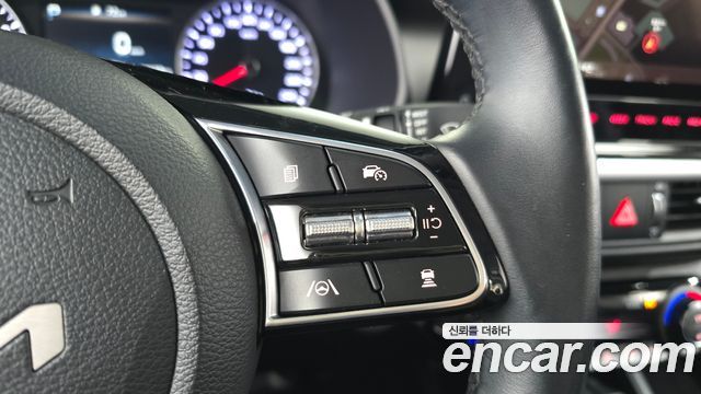 Kia K3 2022 — photo 19