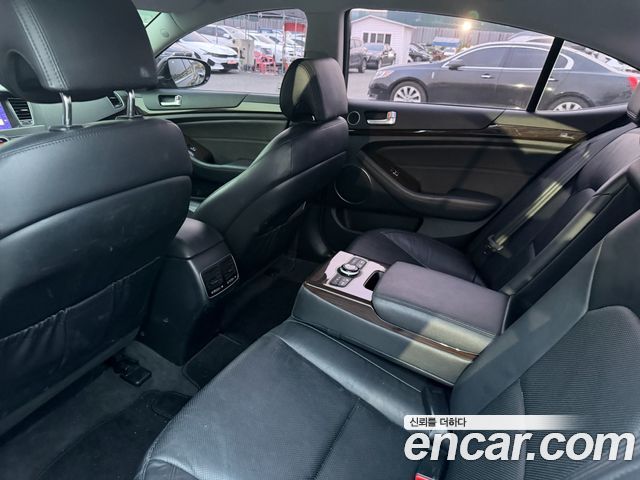 Kia K7 2016 — photo 10