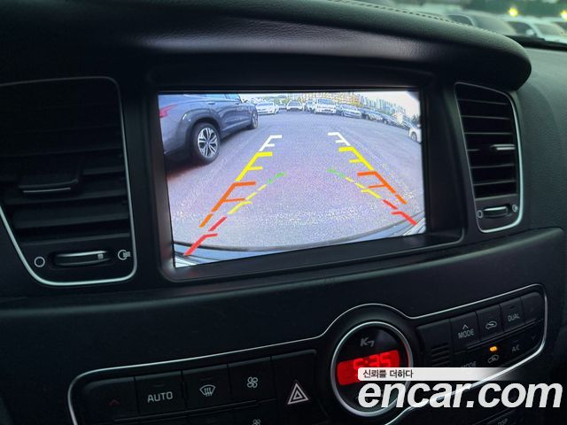 Kia K7 2016 — photo 16
