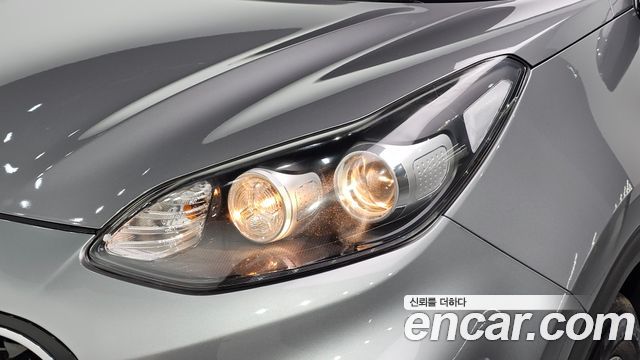 Kia Sportage 2022 — photo 8