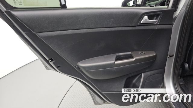 Kia Sportage 2022 — photo 15