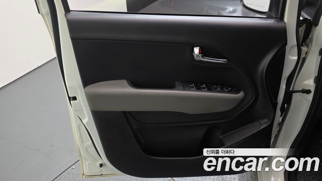 Kia RAY 2022 — photo 14