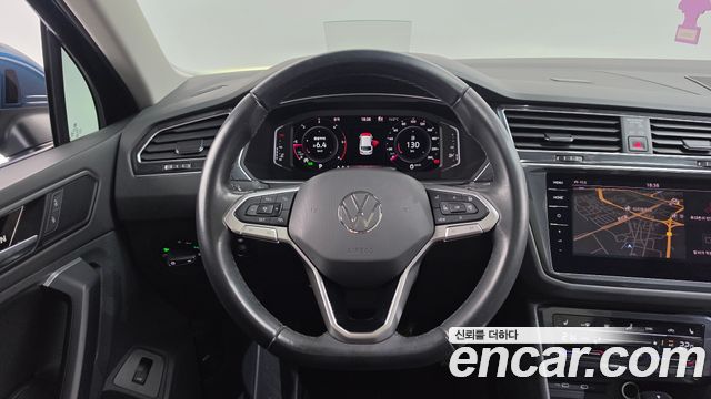 Volkswagen Tiguan 2022 — photo 19