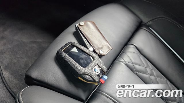 BMW 5-Series 2020 — photo 21