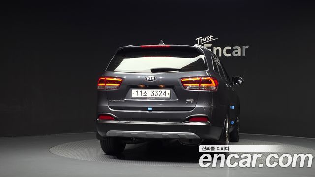Kia Sorento 2015 — photo 4