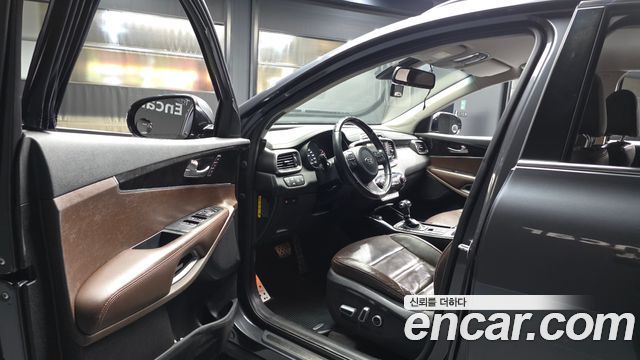 Kia Sorento 2015 — photo 13