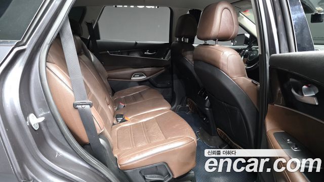 Kia Sorento 2015 — photo 18