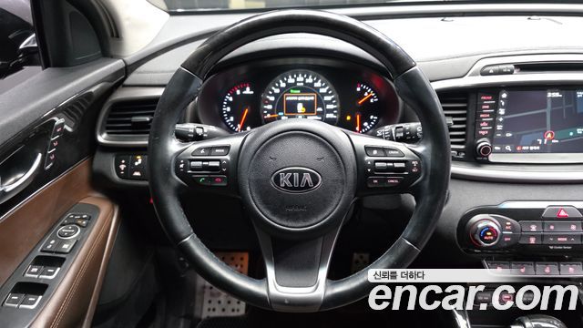Kia Sorento 2015 — photo 19