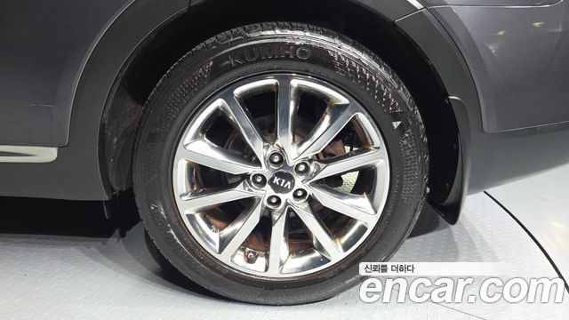 Kia Sorento 2015 — photo 7