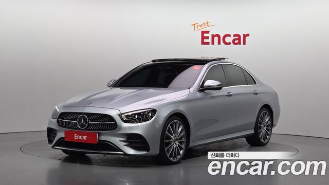 Mercedes-Benz E-Class 2022 — photo 1